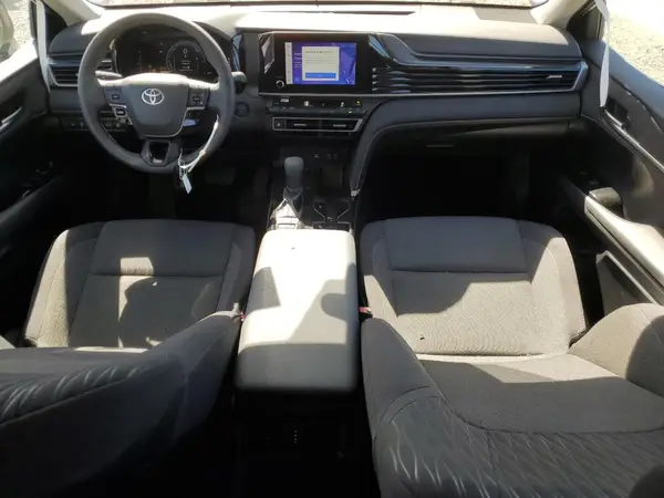 4T1DAACK0SU574834 2025 TOYOTA CAMRY - Image 8