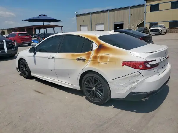 4T1DAACK0SU576700 2025 TOYOTA CAMRY - Image 2