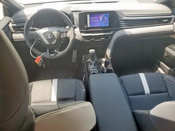 4T1DAACK0SU576700 2025 TOYOTA CAMRY - Image 8