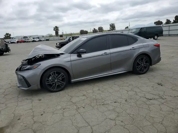 4T1DAACK0SU580584 2025 TOYOTA CAMRY - Image 1