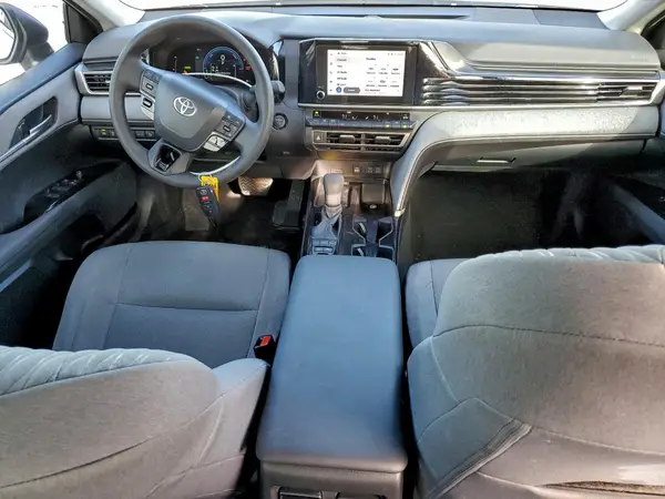 4T1DAACK0SU582657 2025 TOYOTA CAMRY - Image 8