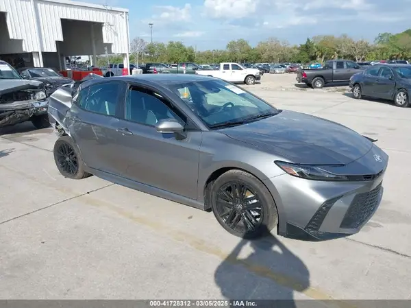 4T1DAACK0SU582951 2025 TOYOTA CAMRY - Image 1