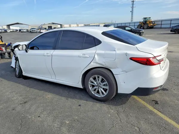 4T1DAACK0SU585493 2025 TOYOTA CAMRY - Image 2