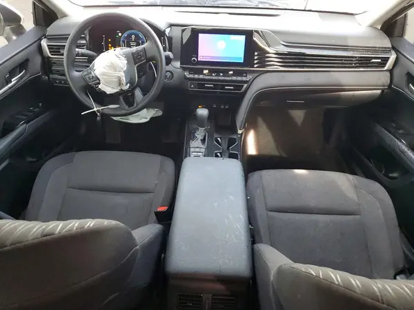 4T1DAACK0SU585493 2025 TOYOTA CAMRY - Image 8