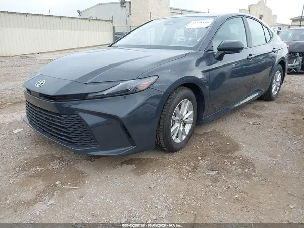 4T1DAACK0SU586398 2025 TOYOTA CAMRY - Image 2