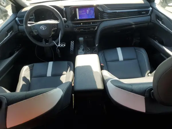 4T1DAACK0SU588524 2025 TOYOTA CAMRY - Image 8