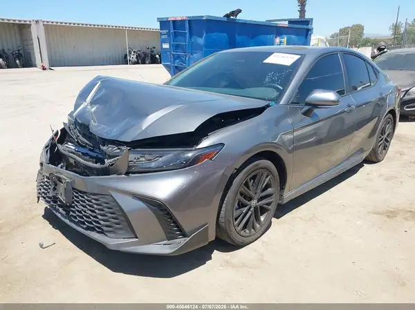 4T1DAACK0SU595750 2025 TOYOTA CAMRY - Image 2