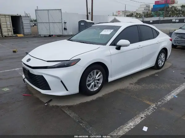 4T1DAACK0SU602700 2025 TOYOTA CAMRY - Image 2