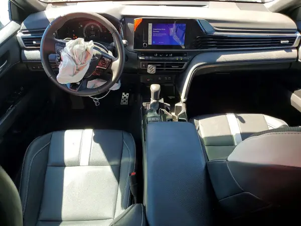 4T1DAACK0SU603085 2025 TOYOTA CAMRY - Image 8