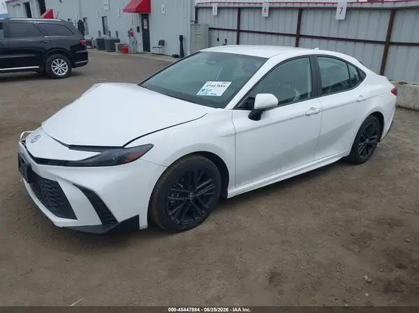 4T1DAACK0SU608299 2025 TOYOTA CAMRY - Image 2