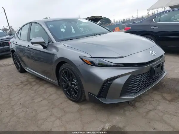 4T1DAACK0SU609730 2025 TOYOTA CAMRY - Image 1