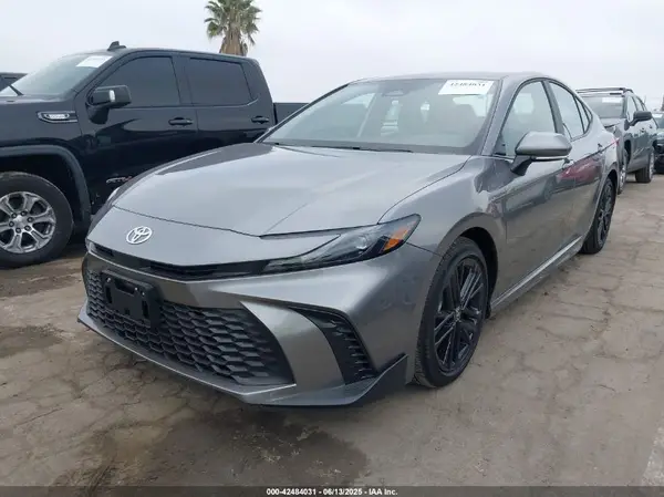 4T1DAACK0SU609730 2025 TOYOTA CAMRY - Image 2