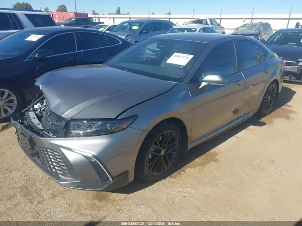 4T1DAACK0SU621845 2025 TOYOTA CAMRY - Image 2