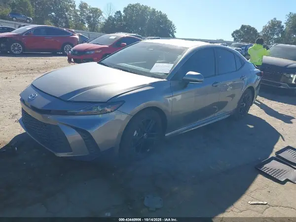 4T1DAACK0SU629038 2025 TOYOTA CAMRY - Image 2