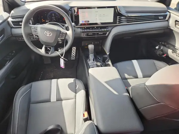 4T1DAACK0SU629914 2025 TOYOTA CAMRY - Image 8