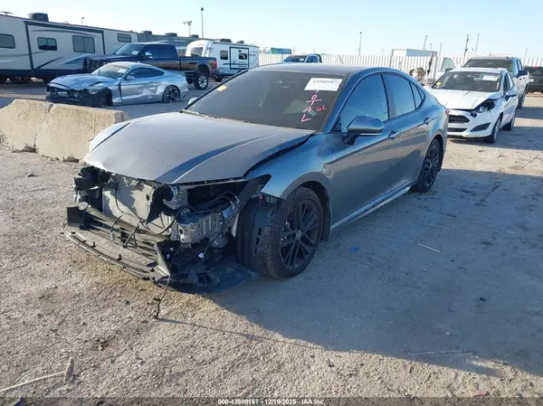 4T1DAACK0SU630156 2025 TOYOTA CAMRY - Image 2