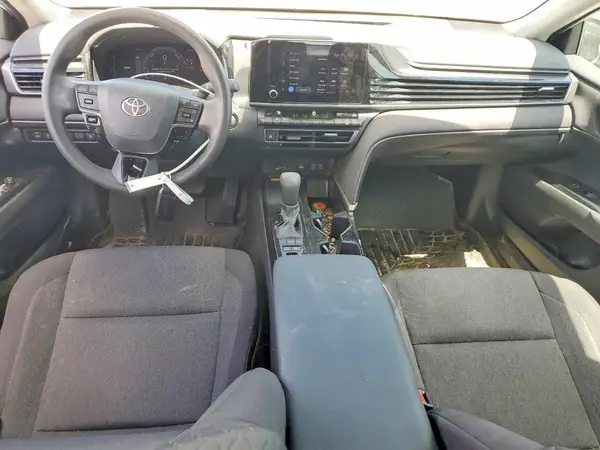 4T1DAACK0SU641061 2025 TOYOTA CAMRY - Image 8