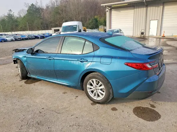 4T1DAACK0SU644428 2025 TOYOTA CAMRY - Image 2