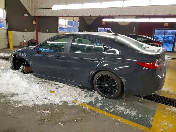 4T1DAACK0SU646096 2025 TOYOTA CAMRY - Image 2
