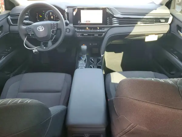 4T1DAACK0SU649676 2025 TOYOTA CAMRY - Image 8