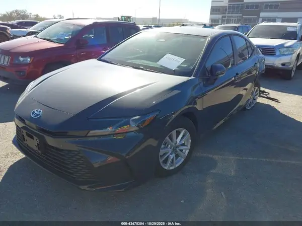 4T1DAACK0SU650178 2025 TOYOTA CAMRY - Image 2