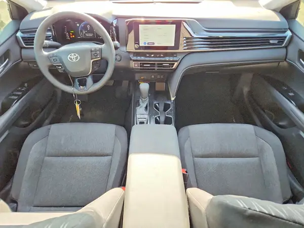 4T1DAACK0TU232401 2026 TOYOTA CAMRY - Image 8