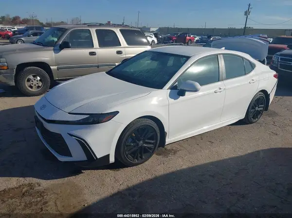 4T1DAACK0TU247044 2026 TOYOTA CAMRY - Image 2