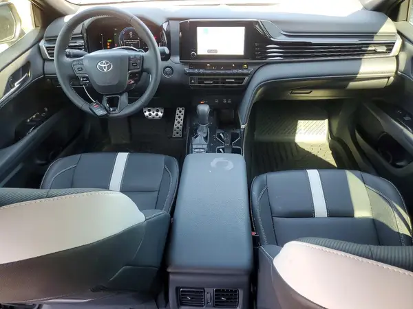 4T1DAACK0TU255130 2026 TOYOTA CAMRY - Image 8