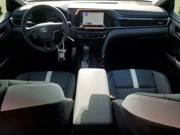 4T1DAACK0TU296244 2026 TOYOTA CAMRY - Image 8