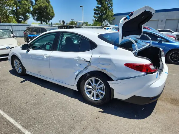 4T1DAACK0TU675079 2026 TOYOTA CAMRY - Image 2