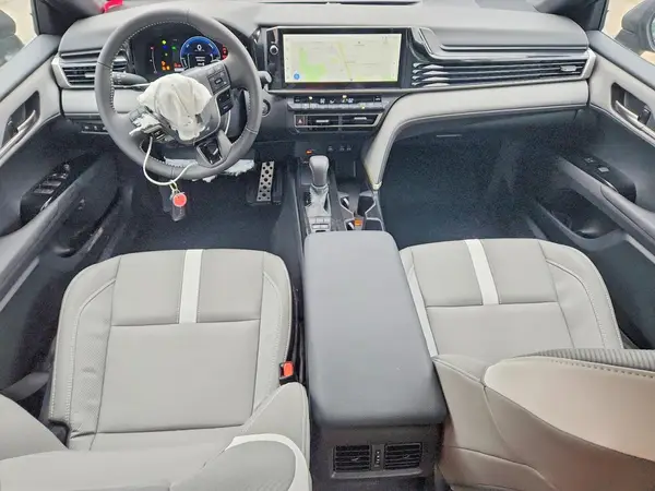 4T1DAACK0TU703740 2026 TOYOTA CAMRY - Image 8