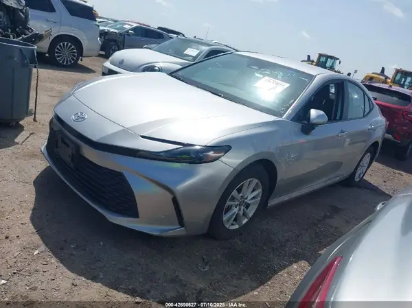 4T1DAACK1SU003756 2025 TOYOTA CAMRY - Image 2