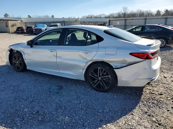 4T1DAACK1SU004471 2025 TOYOTA CAMRY - Image 2
