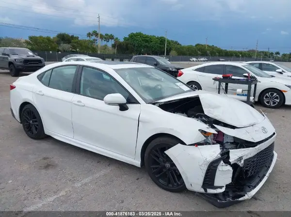 4T1DAACK1SU005894 2025 TOYOTA CAMRY - Image 1