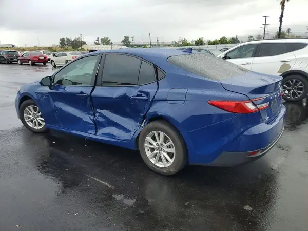 4T1DAACK1SU007161 2025 TOYOTA CAMRY - Image 2