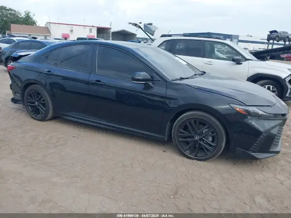 4T1DAACK1SU007211 2025 TOYOTA CAMRY - Image 1