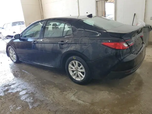 4T1DAACK1SU008388 2025 TOYOTA CAMRY - Image 2
