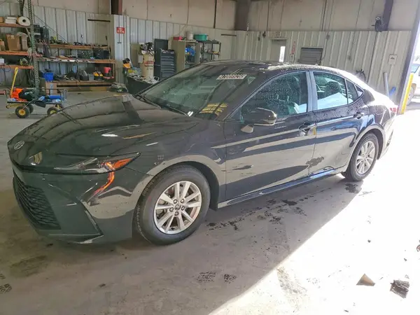 4T1DAACK1SU008648 2025 TOYOTA CAMRY - Image 1