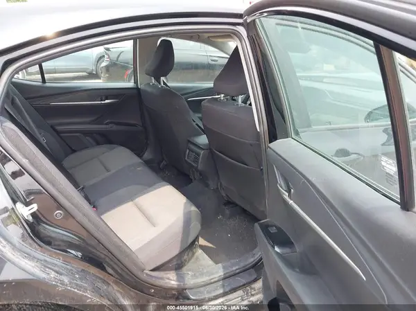 4T1DAACK1SU013882 2025 TOYOTA CAMRY - Image 8
