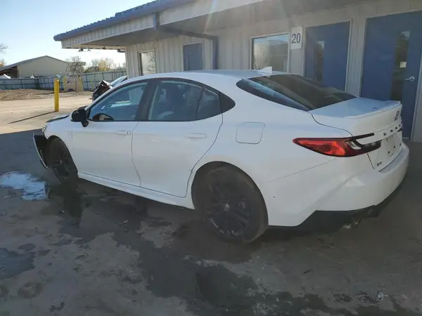 4T1DAACK1SU013963 2025 TOYOTA CAMRY - Image 2