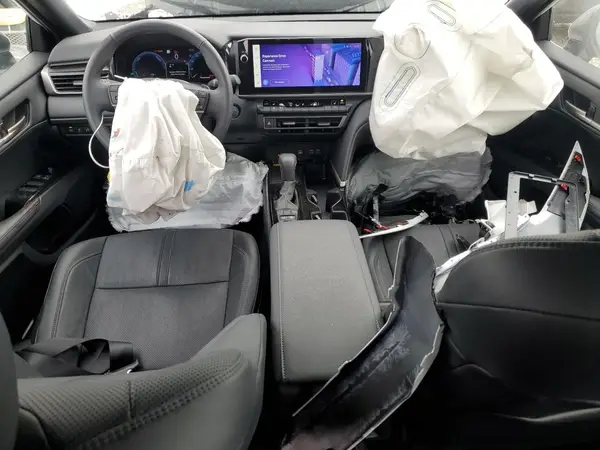 4T1DAACK1SU015163 2025 TOYOTA CAMRY - Image 8