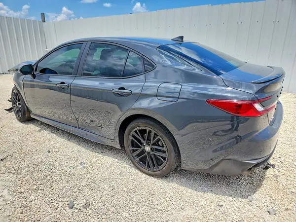 4T1DAACK1SU018242 2025 TOYOTA CAMRY - Image 2