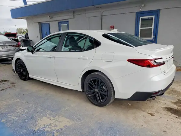 4T1DAACK1SU018953 2025 TOYOTA CAMRY - Image 2