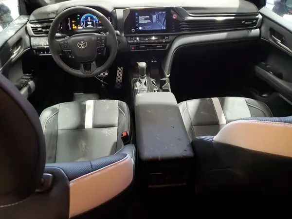 4T1DAACK1SU035946 2025 TOYOTA CAMRY - Image 8