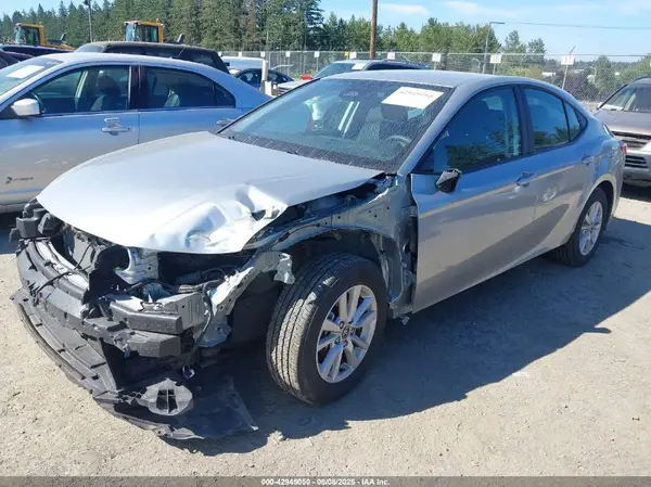 4T1DAACK1SU036501 2025 TOYOTA CAMRY - Image 2