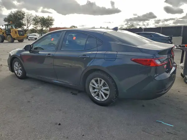 4T1DAACK1SU038734 2025 TOYOTA CAMRY - Image 2