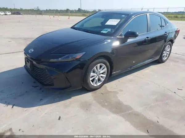 4T1DAACK1SU039608 2025 TOYOTA CAMRY - Image 2