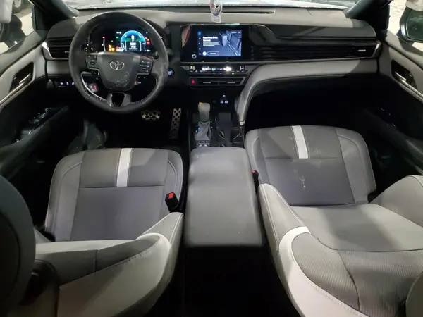 4T1DAACK1SU040161 2025 TOYOTA CAMRY - Image 8