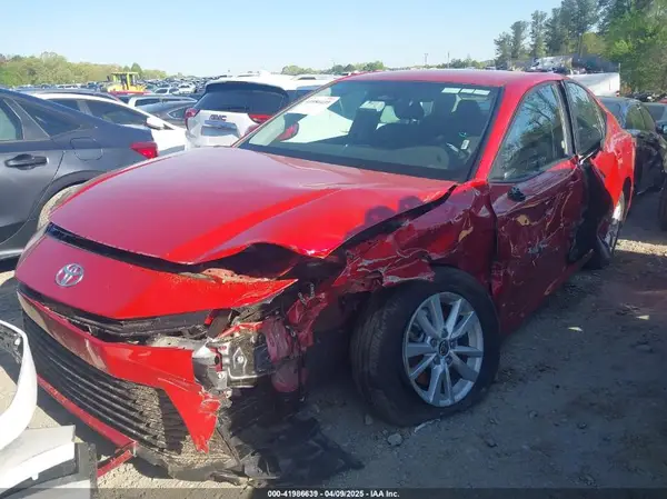 4T1DAACK1SU042282 2025 TOYOTA CAMRY - Image 2