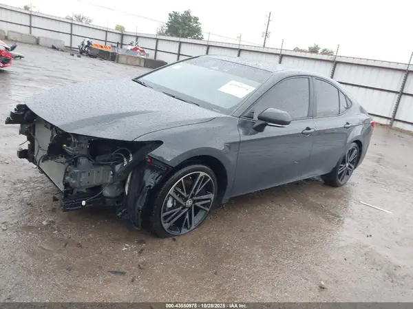 4T1DAACK1SU043447 2025 TOYOTA CAMRY - Image 2